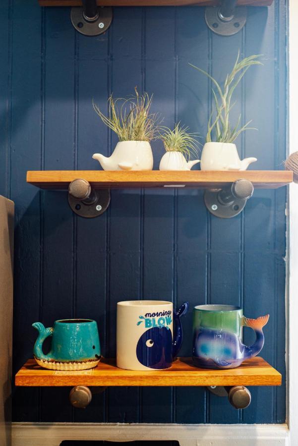 New Whaler Inn- Nautical Magic Hilo Downtown エクステリア 写真